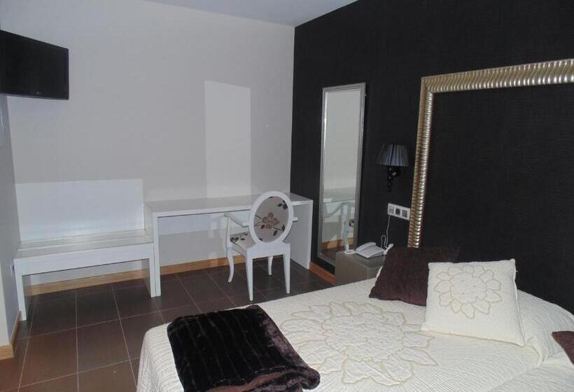 בית מלון כפרי Ribera De Langa