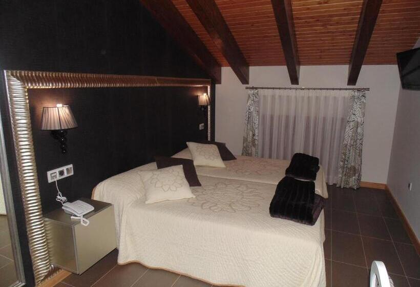 בית מלון כפרי Ribera De Langa