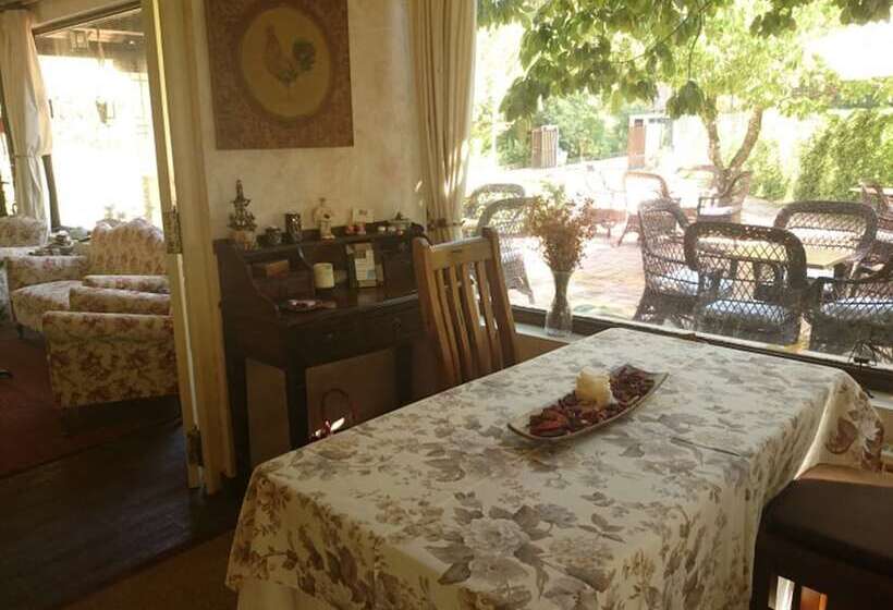 ホテル El Bosque De La Herrezuela