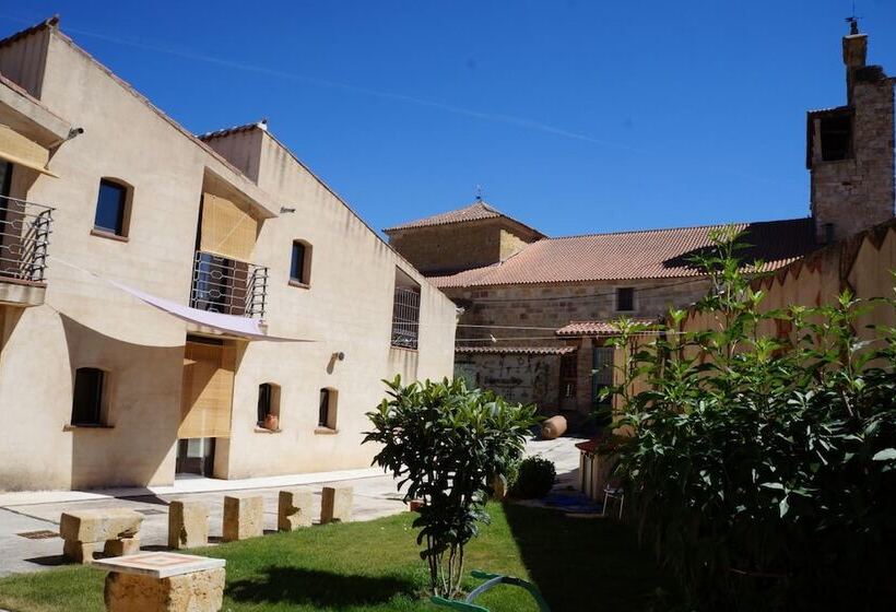 فندق Rural El Perdigon