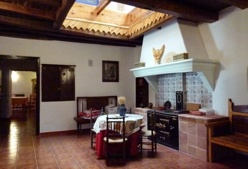 فندق Rural El Perdigon