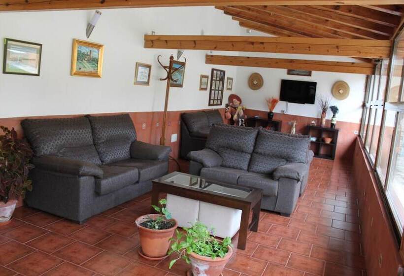 فندق Rural El Perdigon