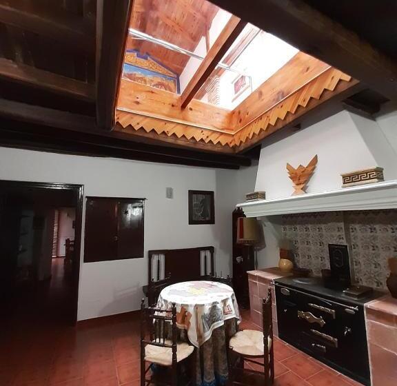 فندق Rural El Perdigon