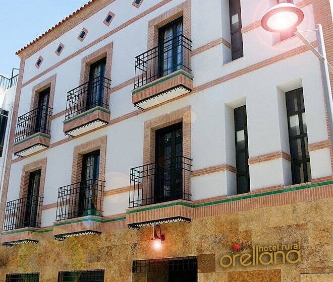 هتل Rural Orellana