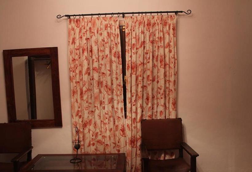 فندق Rural Puerta De Monfragüe