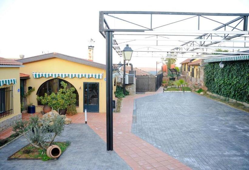 فندق Rural Restaurante Los Rosales