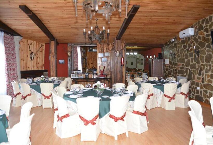 فندق Rural Restaurante Los Rosales