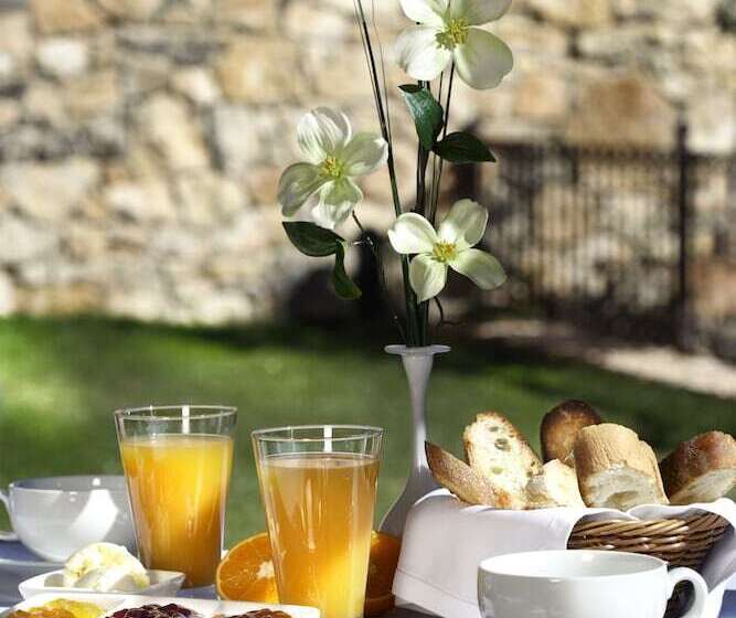 Отель Rural & Spa Los Anades