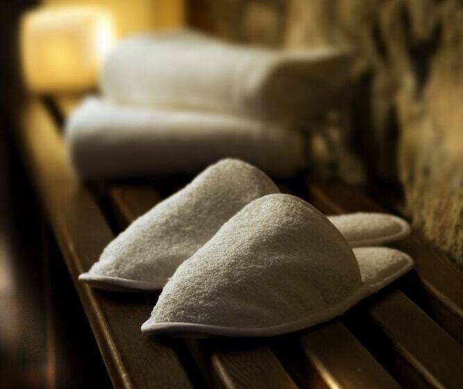 Отель Rural & Spa Los Anades