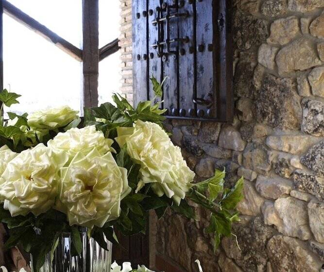 Отель Rural & Spa Los Anades