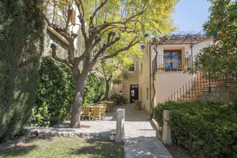 ホテル Sa Bisbal  Turismo De Interior