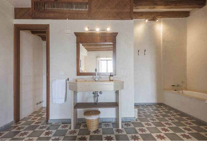 ホテル Sa Bisbal  Turismo De Interior