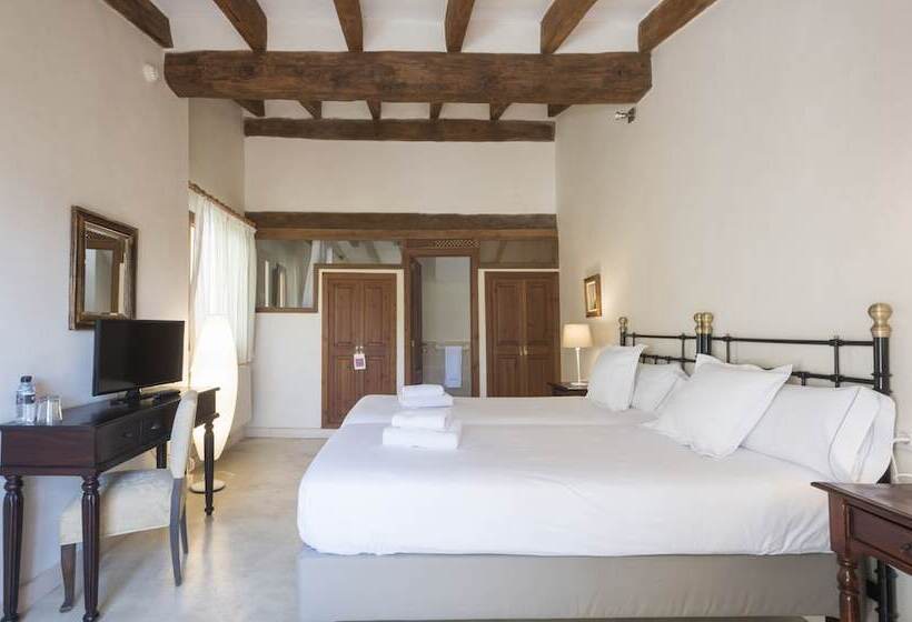 ホテル Sa Bisbal  Turismo De Interior