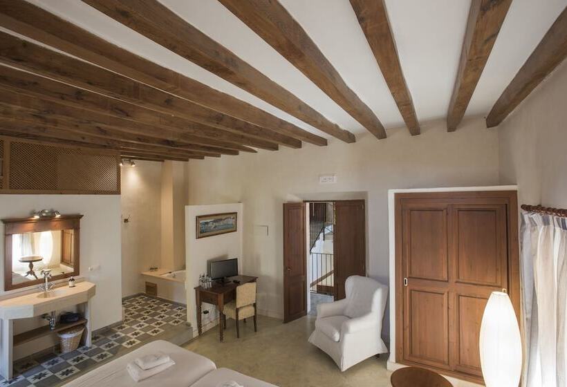 ホテル Sa Bisbal  Turismo De Interior