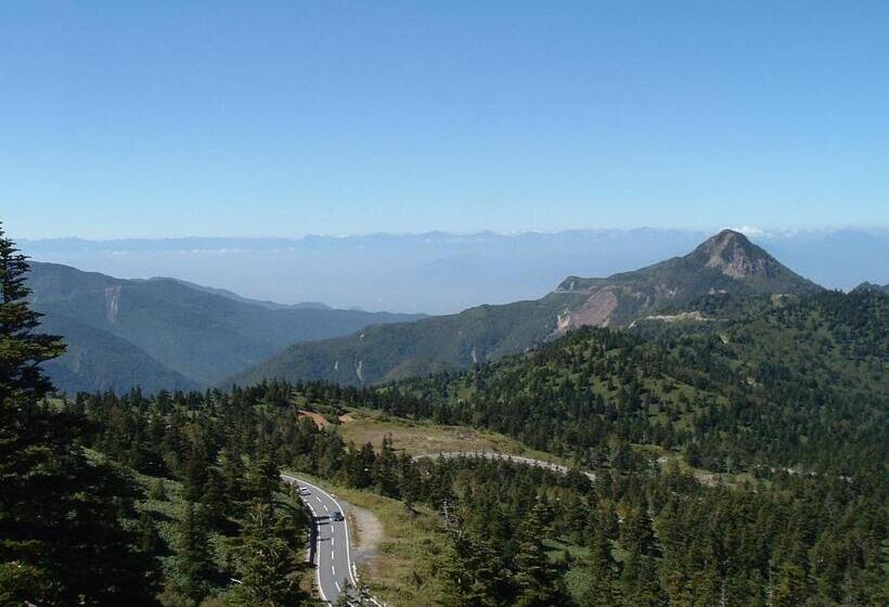 בית מלון כפרי Sanraku