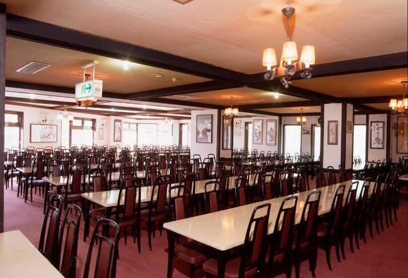 בית מלון כפרי Sanraku