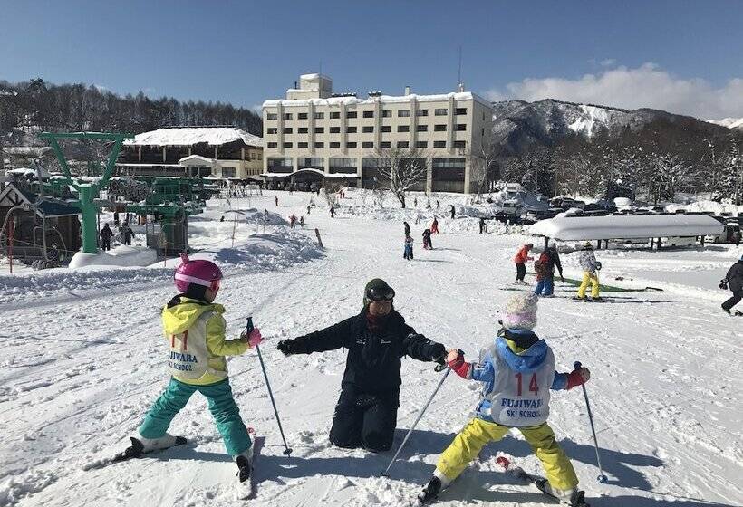 Okutone Onsen Hotel Sunbird