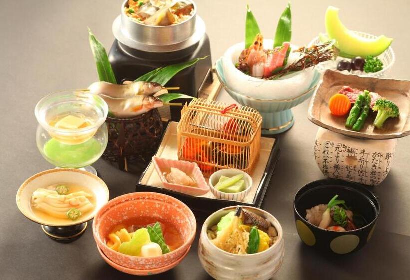 Okutone Onsen Hotel Sunbird