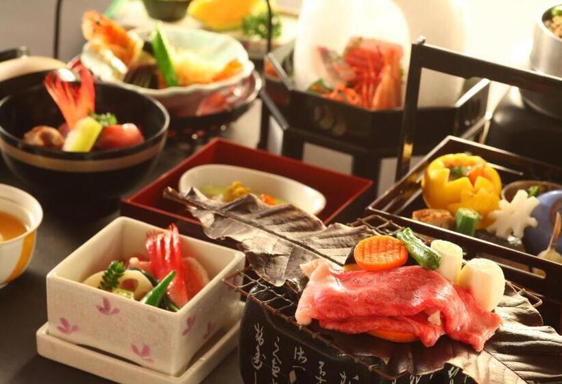 Okutone Onsen Hotel Sunbird