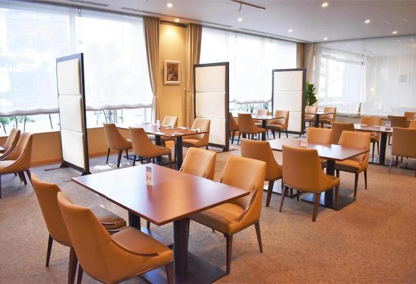 Hotel The West Hills Mito