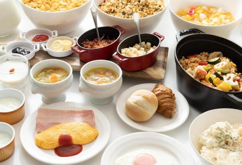 Hotel The West Hills Mito