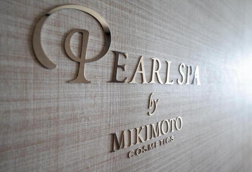 فندق Toba  International