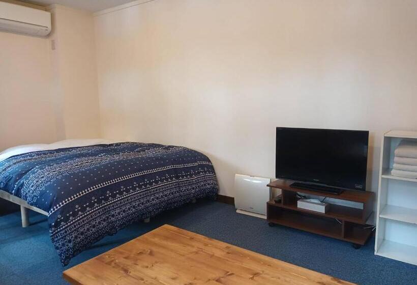 K S House Hakuba Alps Travelers Hostel