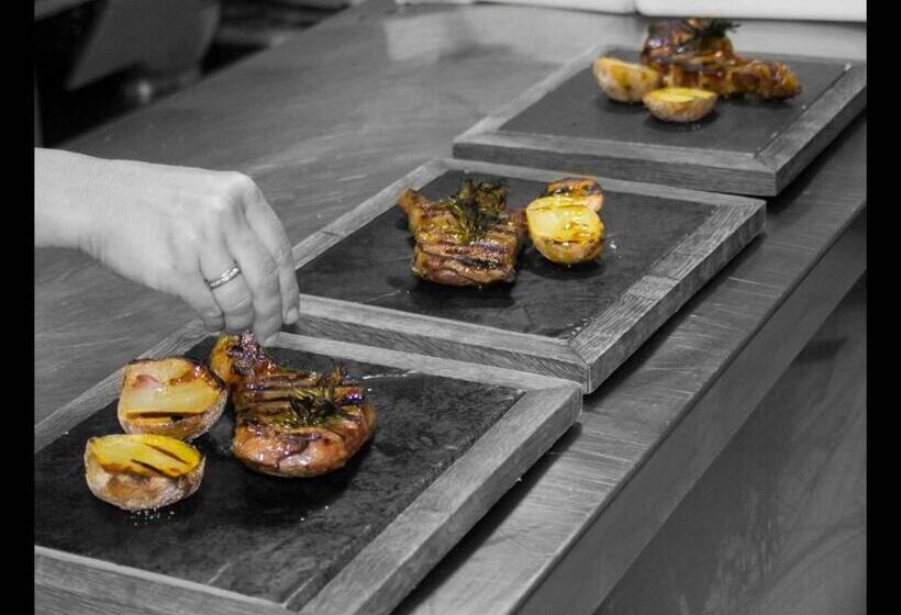 La Violeta Hotel Spa & Chill Out