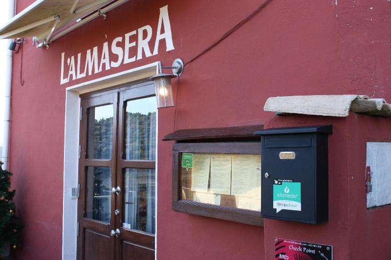 L'almàssera Casa Rural & Restaurant