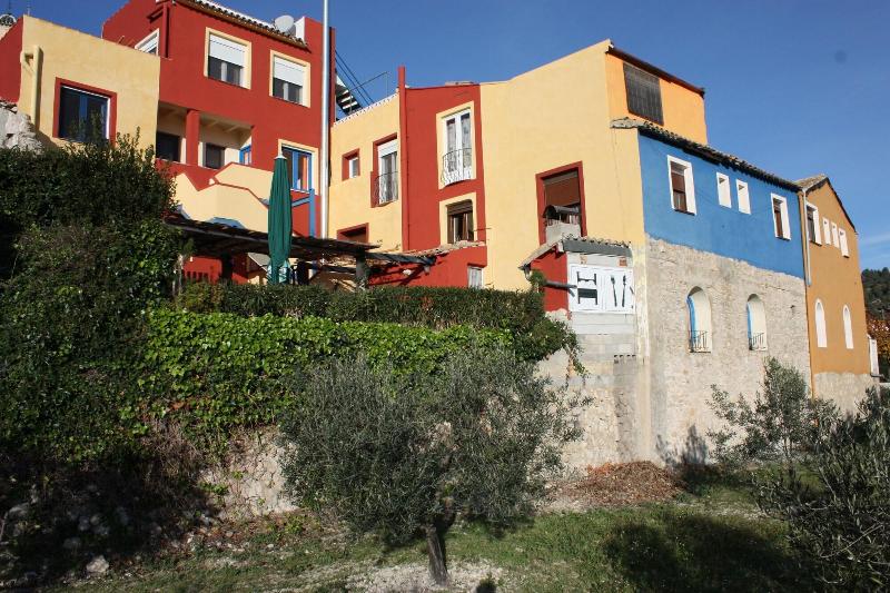 L'almàssera Casa Rural & Restaurant