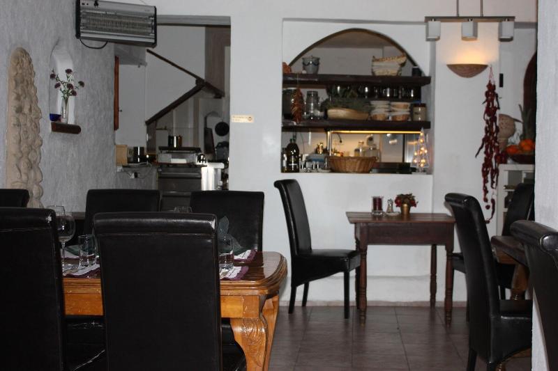 L'almàssera Casa Rural & Restaurant