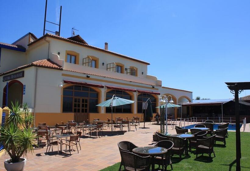 فندق Los Barruecos