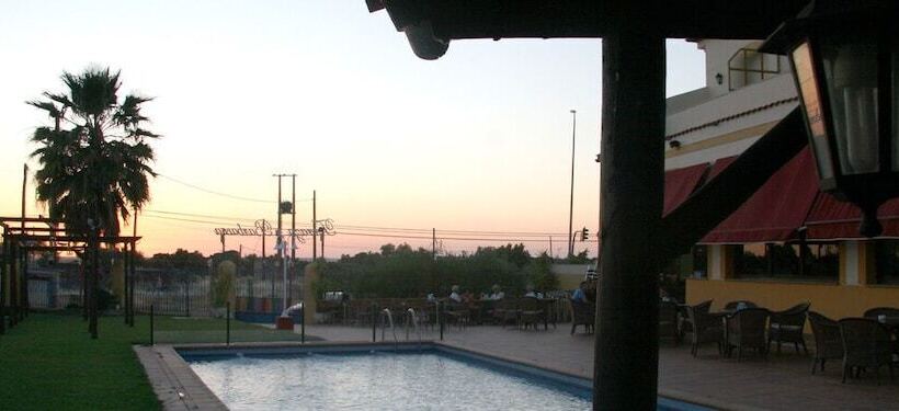 فندق Los Barruecos