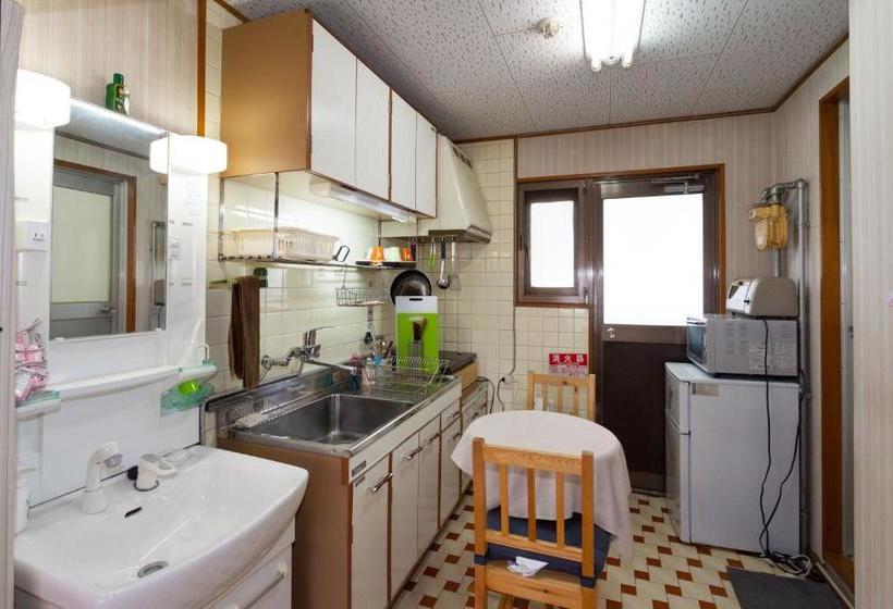 Ml International Hostel