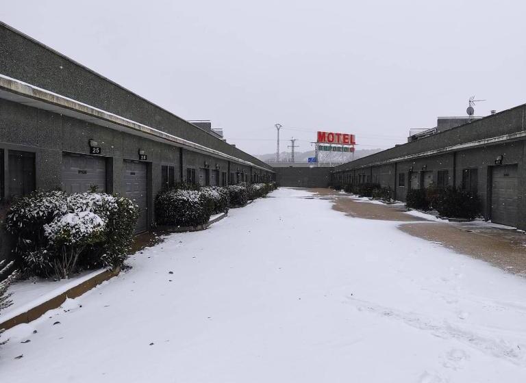 Motel Emporio
