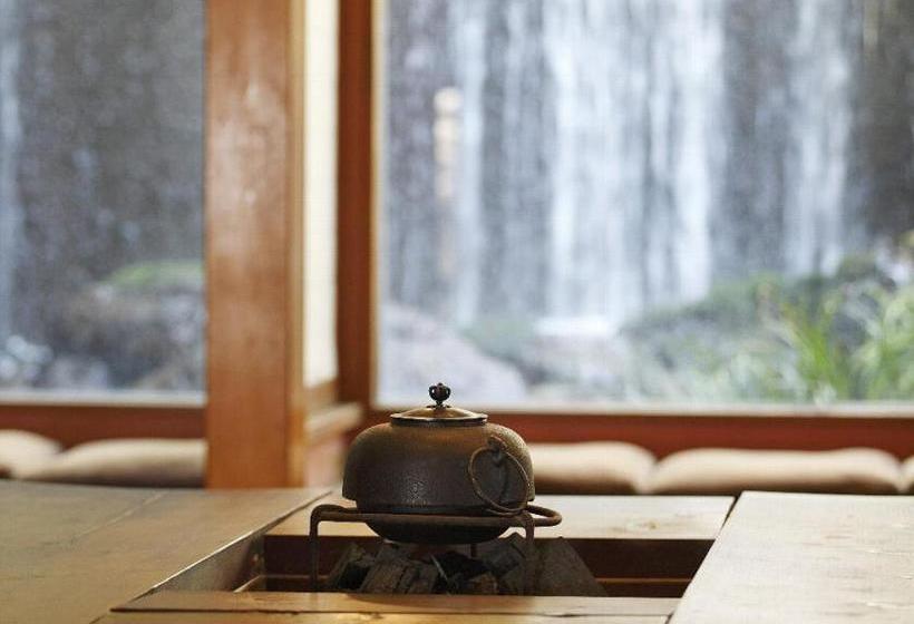 Motoyu Ryokan