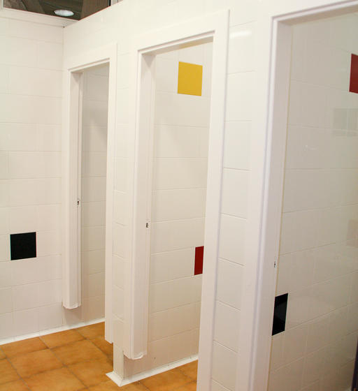 Mundaka Hostel & Sports Cafe