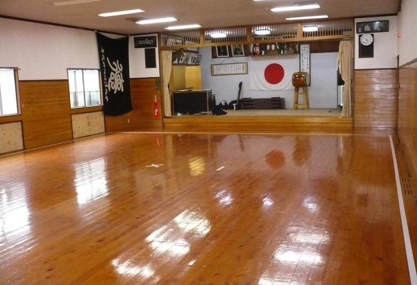 Nikko Suginamiki Youth Hostel