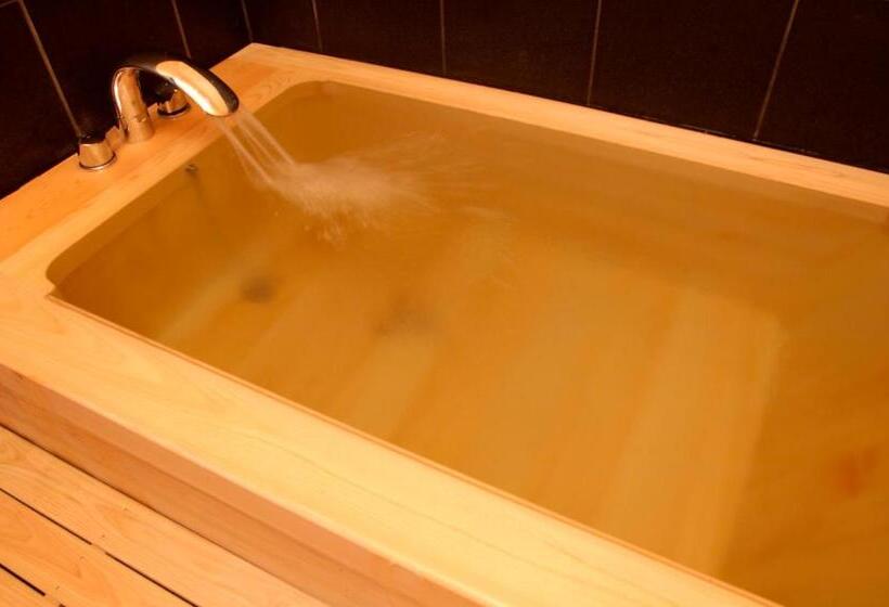 료칸 Beppu Showaen