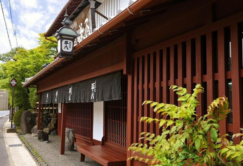 日式旅馆 Heihachi Tea House Inn