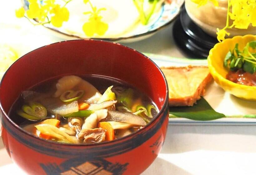 료칸 Kajiyabekkan Ramakkoro Yamaneko Yado