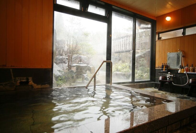 Ryokan Kutsuroginoya Yuu