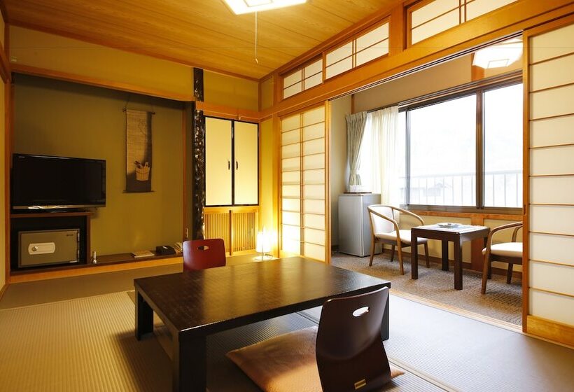 Ryokan Kutsuroginoya Yuu