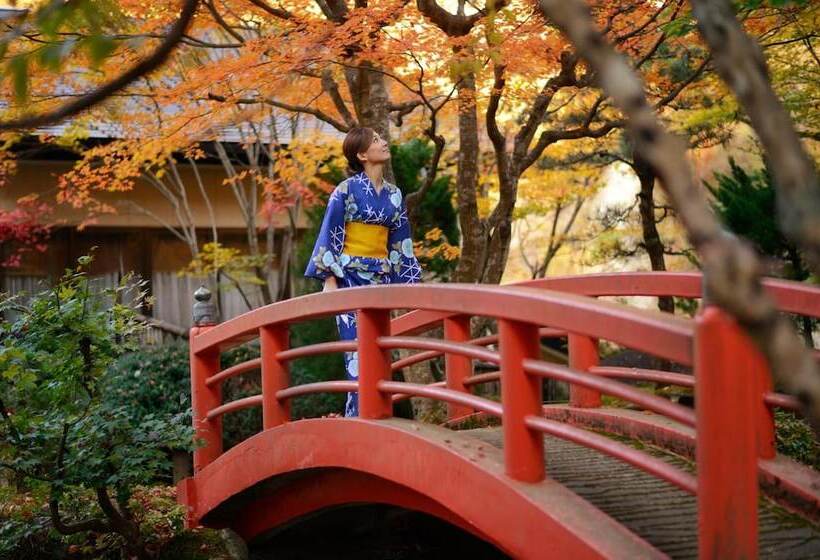 ريوكان Sansuiso Tsuchiyu Spa