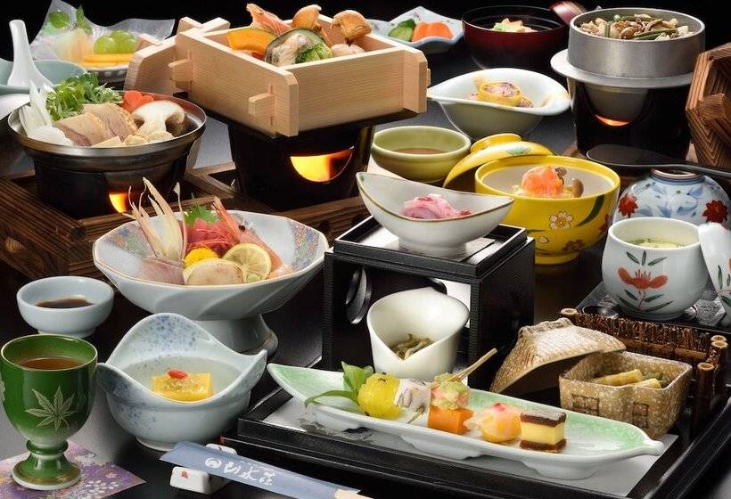 ريوكان Sansuiso Tsuchiyu Spa