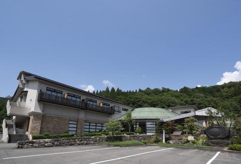 Рёкан Sekisuien