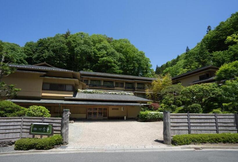 료칸 Shikitei Morioka Tsunagionsen