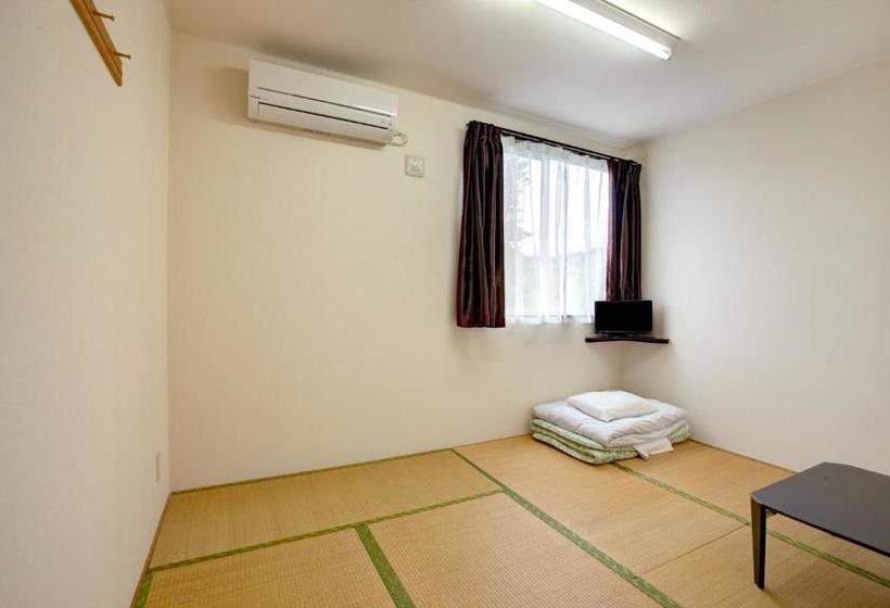 ريوكان Southern Village Okinawa