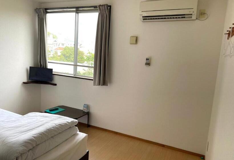 ريوكان Southern Village Okinawa