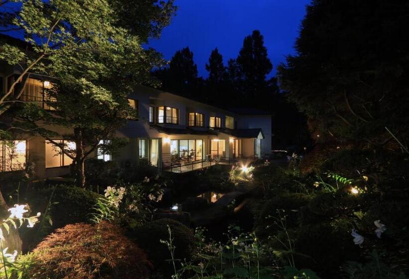 旅館 Teiensaryo Yamanakako